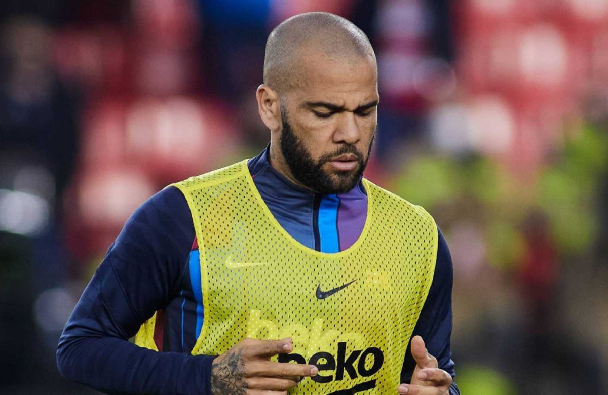 Dani Alves confirmó que sexo con la adolescente en discoteca fue consensuado