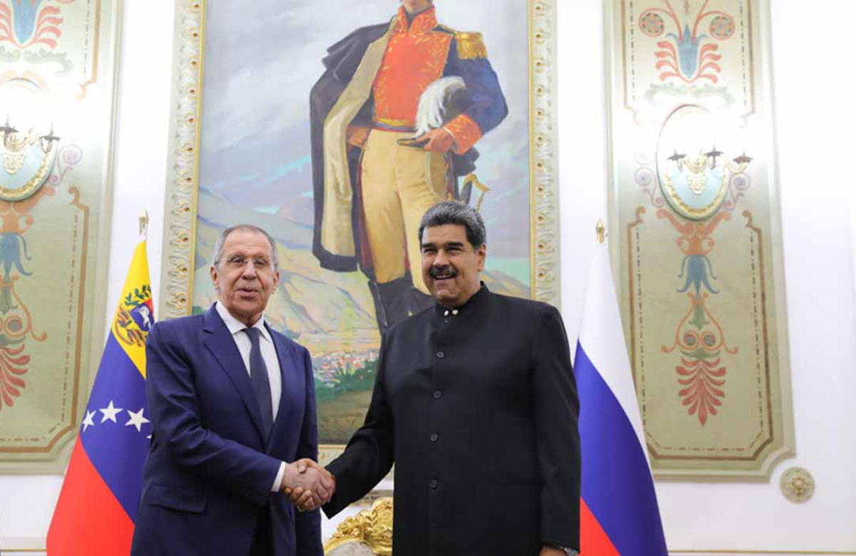 Nicolás Maduro presidente de Venezuela recibió en Caracas al Canciller ruso Lavrov