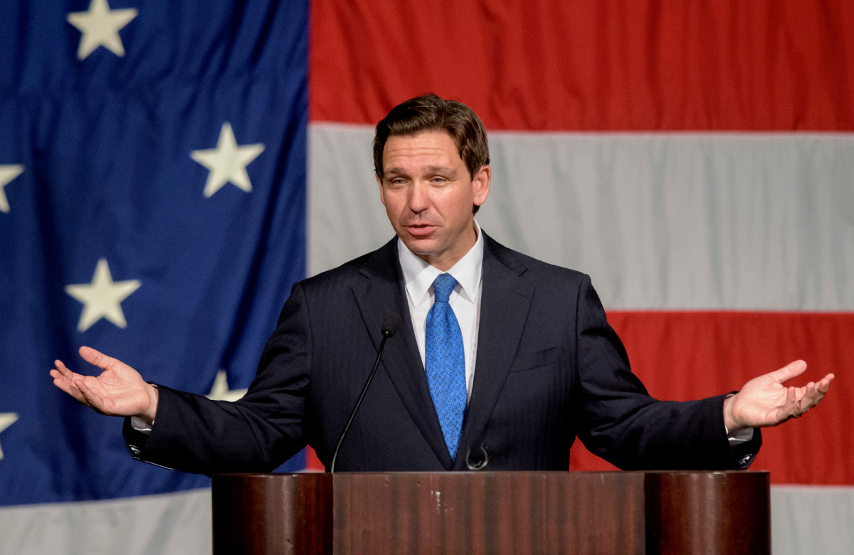 Ron DeSantis sufrió accidente previo a acto de campaña