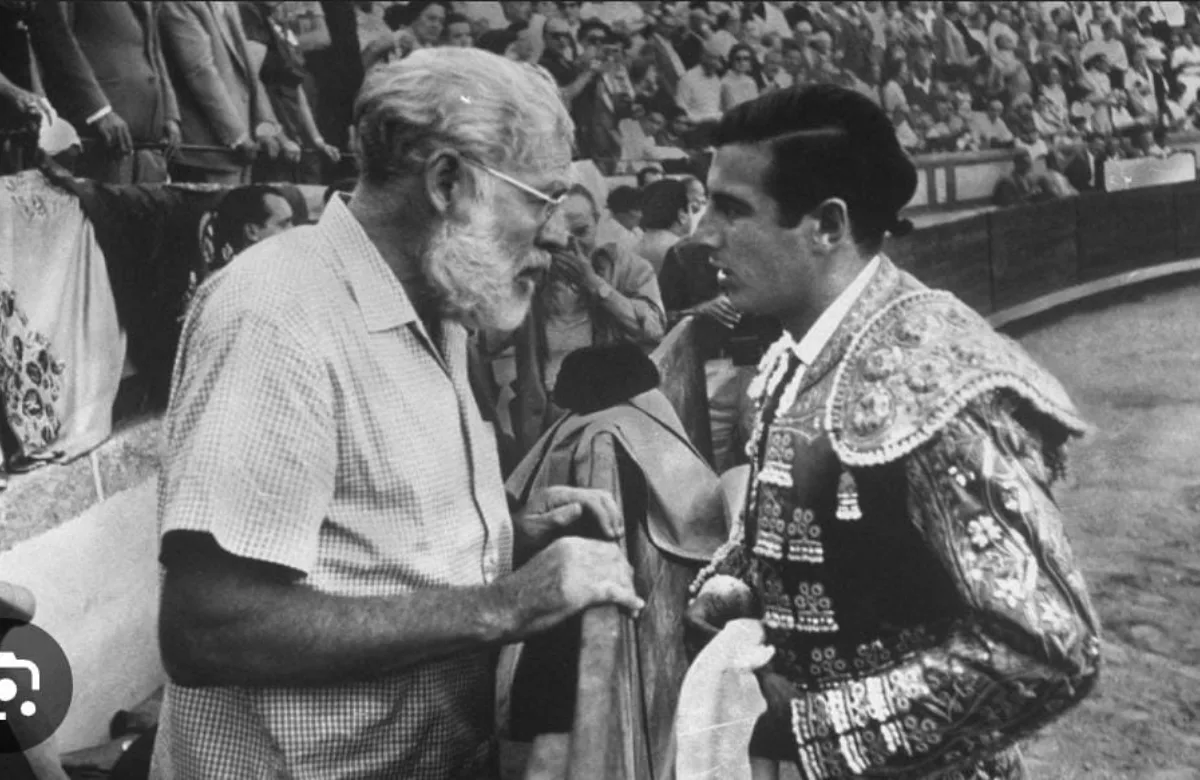 De toros e intelectuales