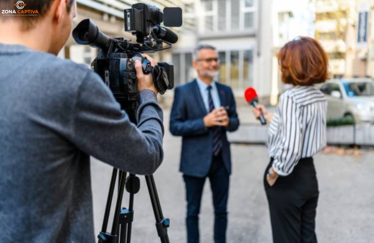 El periodismo, una profesión que merece respeto, no improvisación