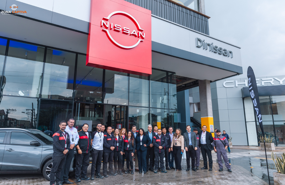 Nissan celebra sus 65 años en Colombia con la reinauguración de su emblemática vitrina Morato