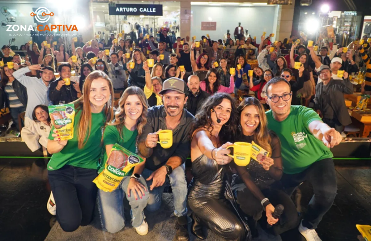 Cerca de 2.000 personas compartieron Chocolate Corona con Tatán y Maleja en el lanzamiento de “Conéctate con los que más quieres”