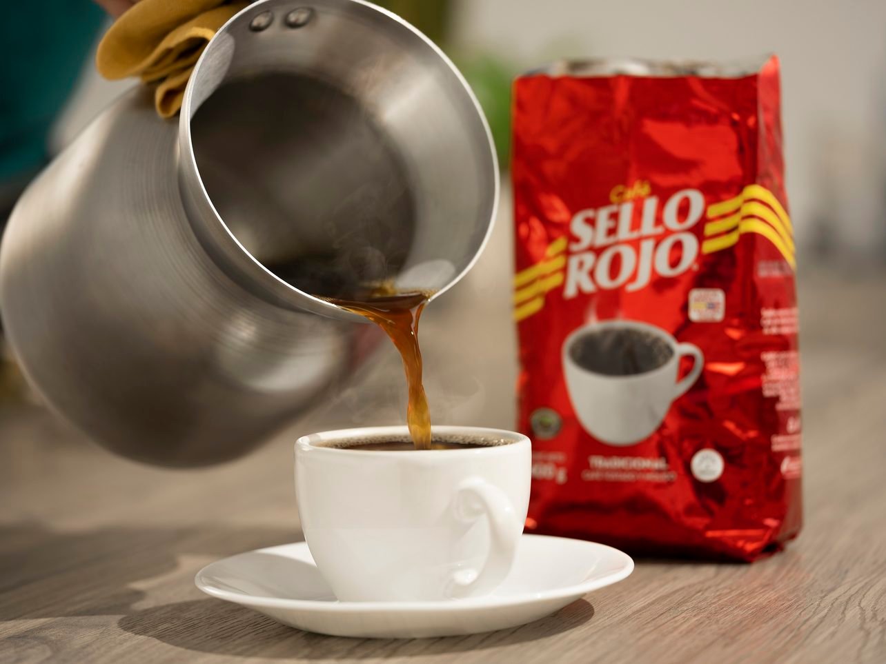 Café Sello Rojo reduce sus precios en Colombia para favorecer la economía familiar