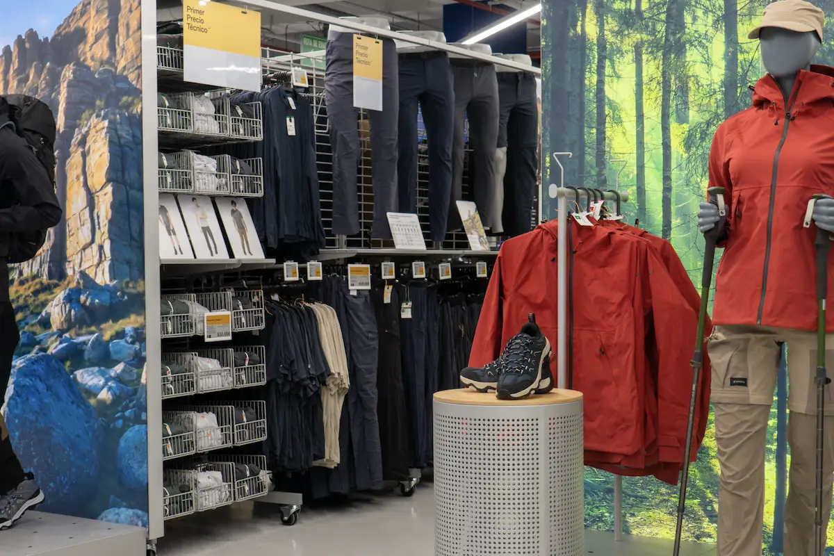 Decathlon abre su décima tienda en Bogotá en el Centro Comercial Santafé