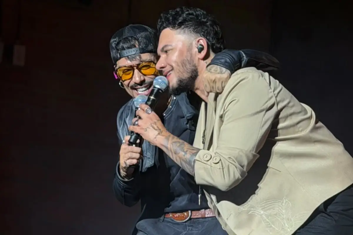 Pasabordo dio inicio a Mi Generación Tour con un emotivo concierto en el Teatro Universidad de Medellín
