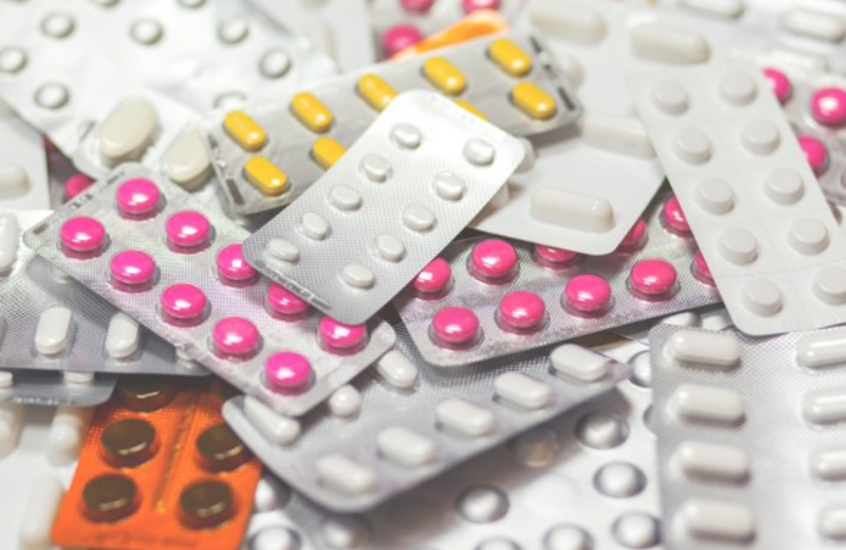 Los medicamentos vencidos deben desecharse de manera segura en Colombia