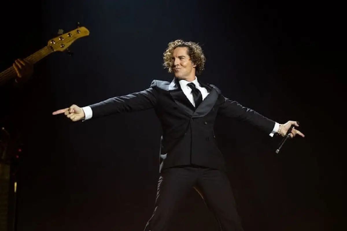 David Bisbal regresó a Bogotá con un emotivo concierto en el Movistar Arena